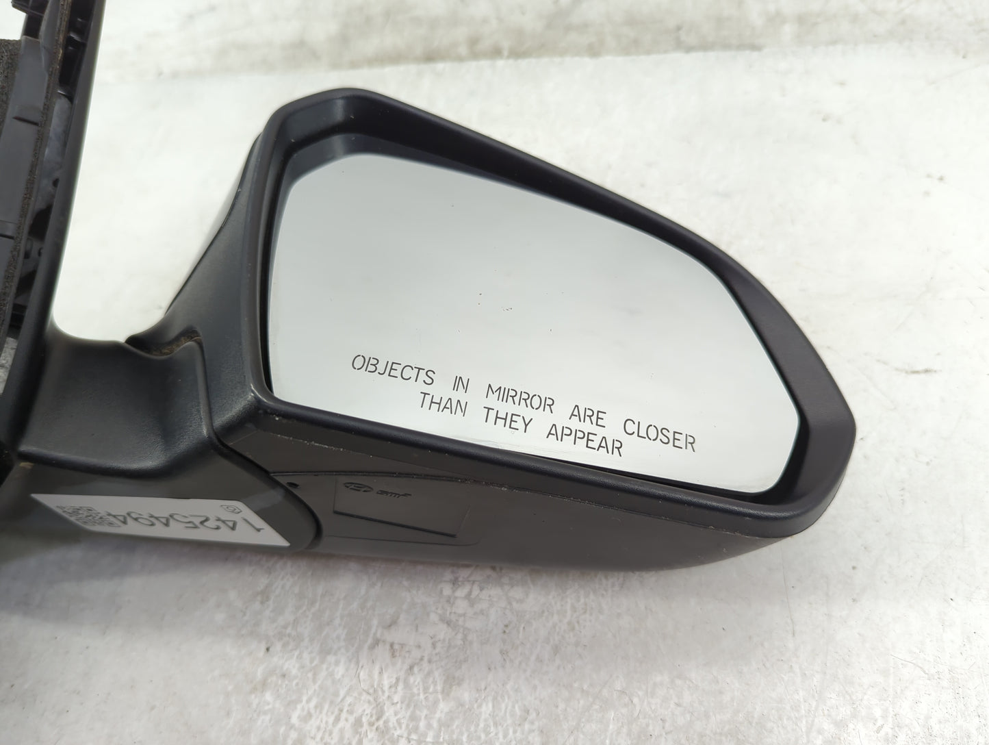 2016 Hyundai Sonata Passenger Right Side View Manual Door Mirror Black - Oemusedautoparts1.com