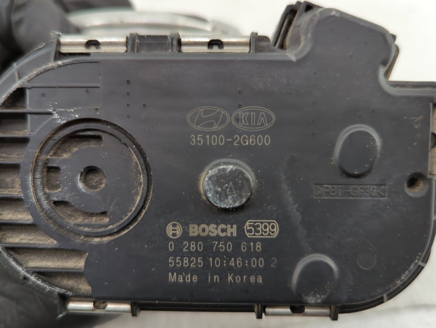 2015-2019 Hyundai Sonata Throttle Body P/N:35100-2G600 Fits Fits 2015 2016 2017 2018 2019 OEM Used Auto Parts - Oemusedautop