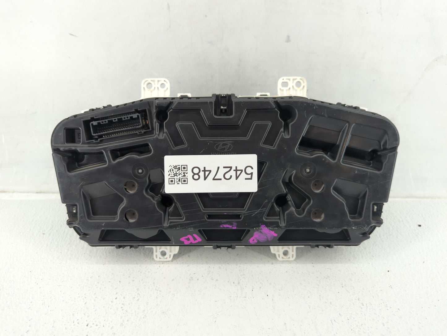 2016-2017 Hyundai Sonata Instrument Cluster Speedometer Gauges P/N:94001-C2200 Fits Fits 2016 2017 OEM Used Auto Parts - Oem
