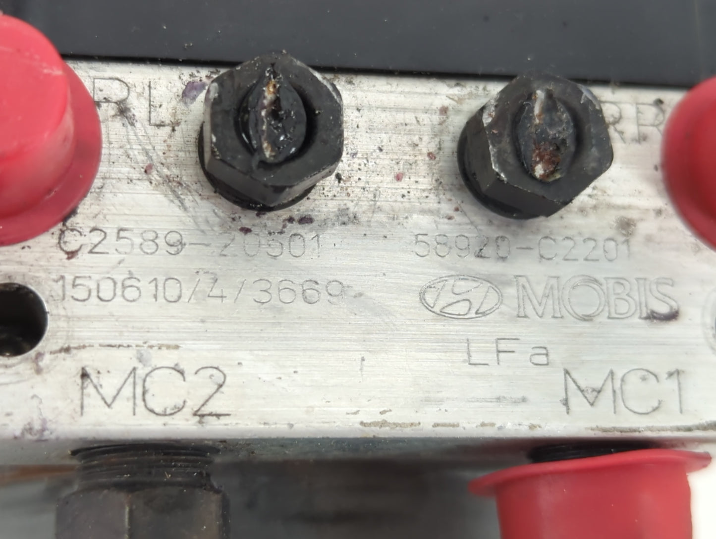 2015-2017 Hyundai Sonata ABS Pump Control Module Replacement P/N:58920-02201 C2589-20501 Fits Fits 2015 2016 2017 OEM Used A