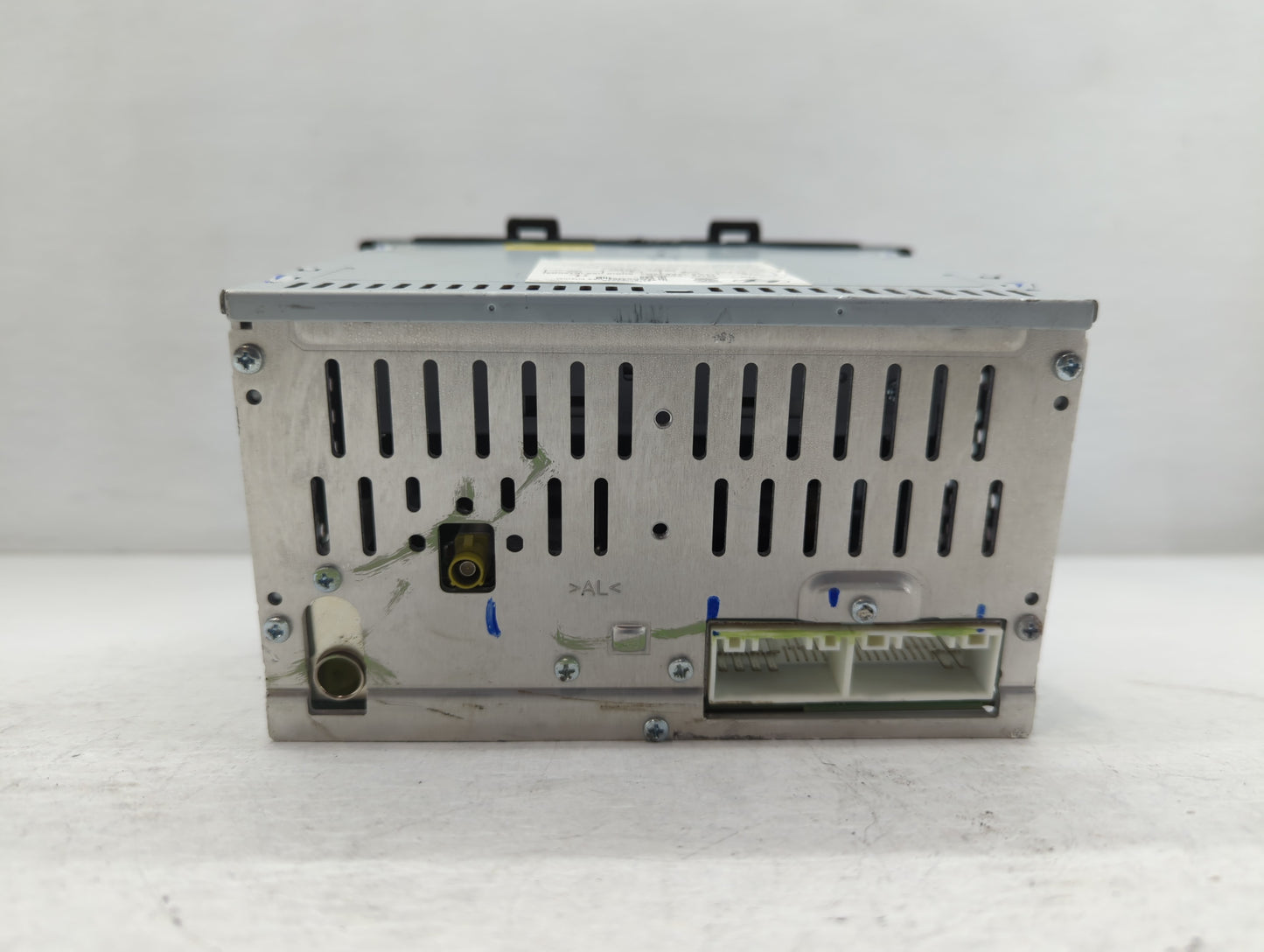 2016-2017 Hyundai Sonata Am Fm Cd Player Radio Receiver - Oemusedautoparts1.com