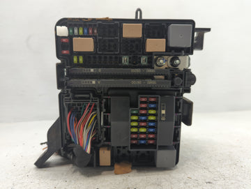 2016-2017 Hyundai Sonata Fusebox Fuse Box Panel Relay Module P/N:15090430961 6423-0102-7-000 Fits Fits 2016 2017 OEM Used Auto Parts