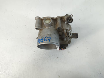 2016-2017 Hyundai Sonata Throttle Body P/N:35100-2E610 Fits Fits 2016 2017 2018 2019 2020 OEM Used Auto Parts