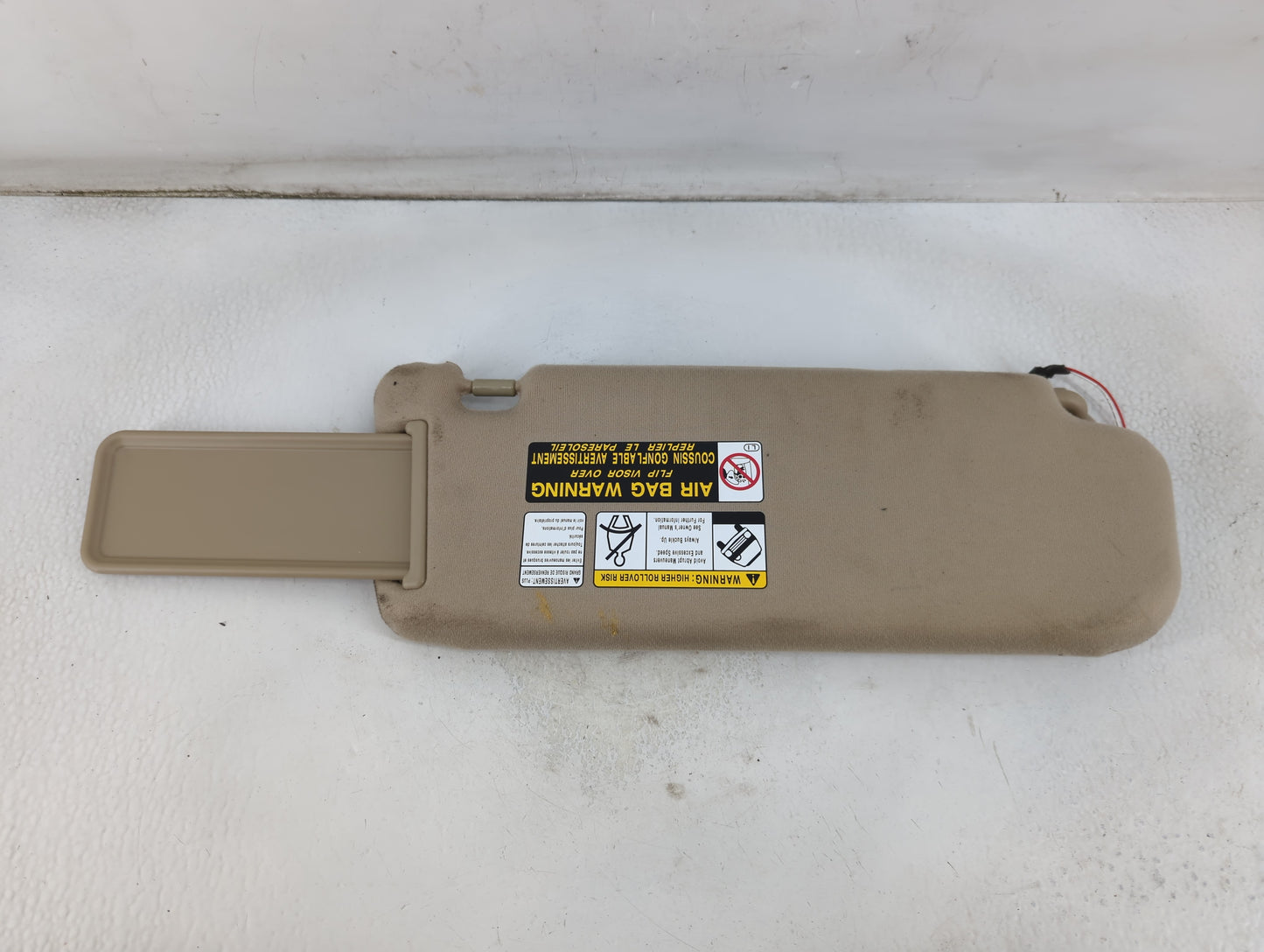 2006 Hyundai Sonata Sun Visor Shade Replacement Driver Left Mirror Fits OEM Used Auto Parts - Oemusedautoparts1.com