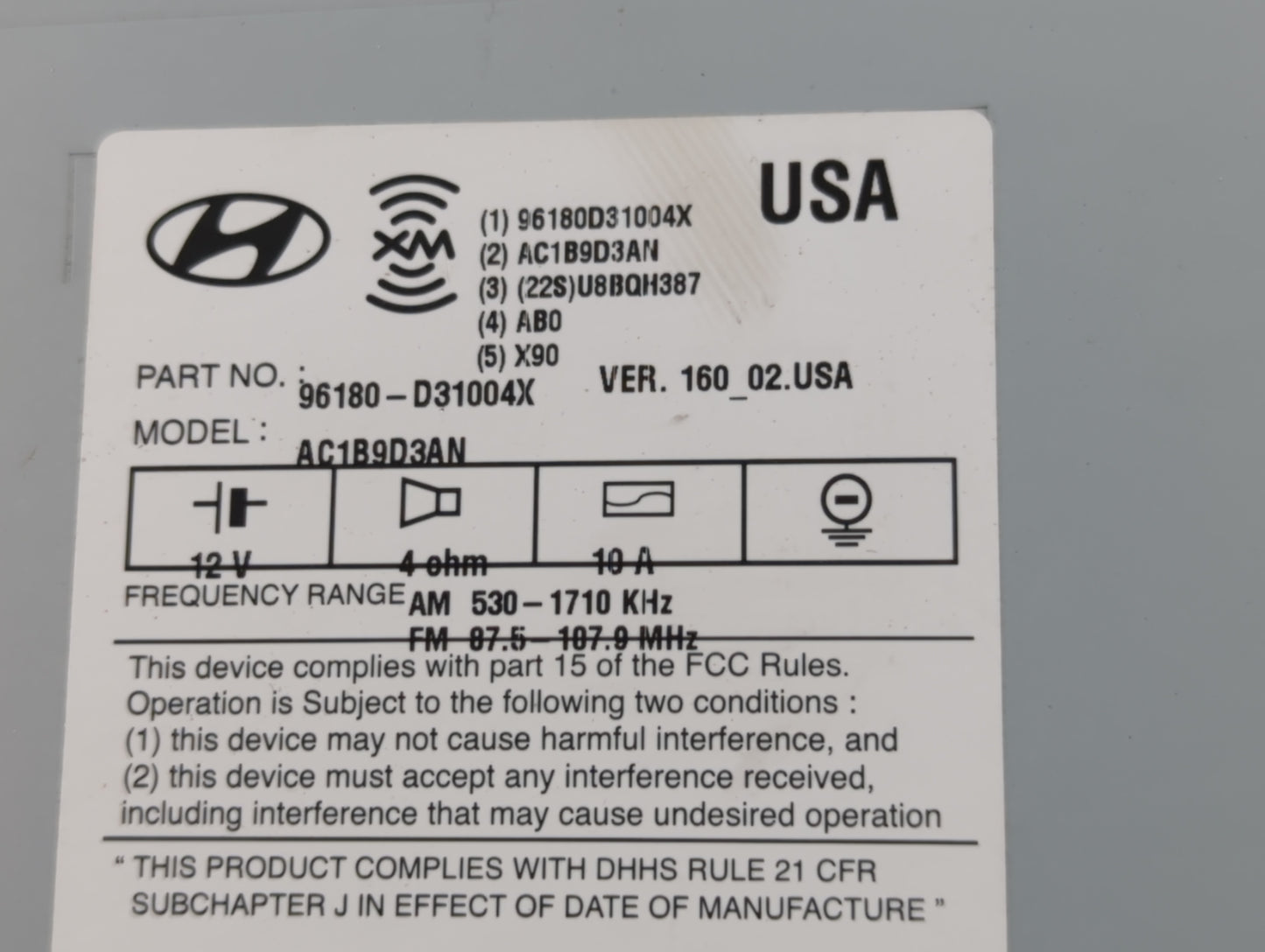 2016-2018 Hyundai Tucson Radio AM FM Cd Player Receiver Replacement P/N:96180-D31004X Fits Fits 2016 2017 2018 OEM Used Auto