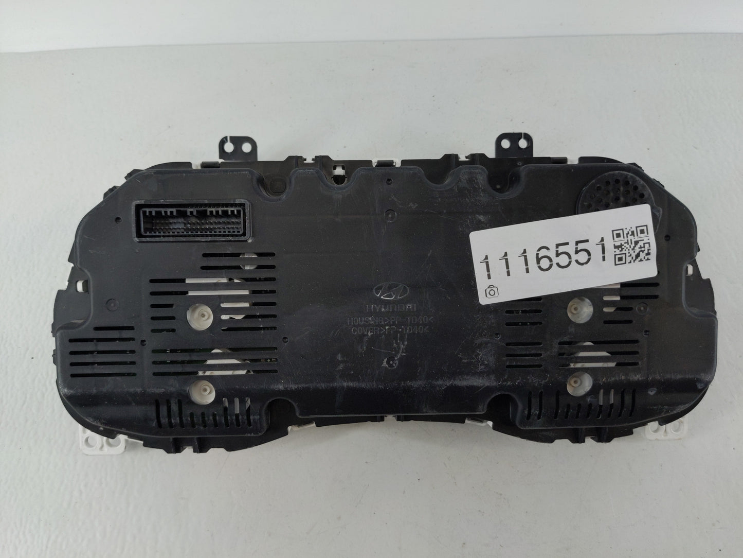 2016-2017 Hyundai Tucson Instrument Cluster Speedometer Gauges P/N:94001-D3170 Fits Fits 2016 2017 OEM Used Auto Parts - Oem