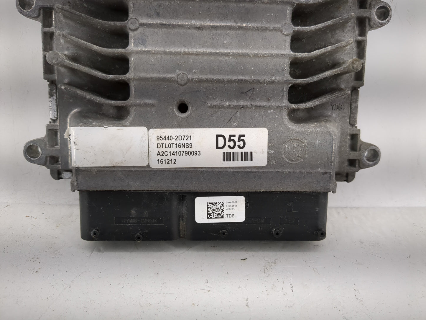 2016 Hyundai Tucson PCM Engine Control Computer ECU ECM PCU OEM P/N:954412D721 95440-2D721 Fits OEM Used Auto Parts - Oemuse