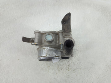 2016-2018 Hyundai Tucson Throttle Body P/N:35100-2B340 Fits Fits 2015 2016 2017 2018 2019 2020 2021 2022 OEM Used Auto Parts