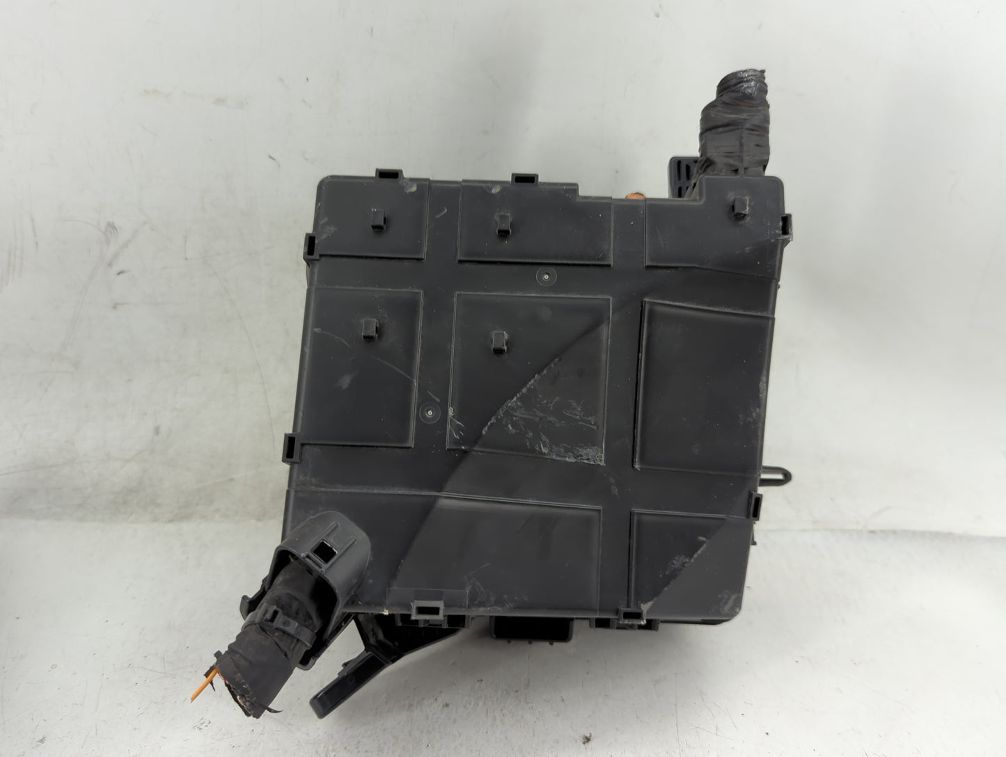 2016-2018 Hyundai Tucson Fusebox Fuse Box Panel Relay Module P/N:91431D3171 Fits Fits 2016 2017 2018 OEM Used Auto Parts - O