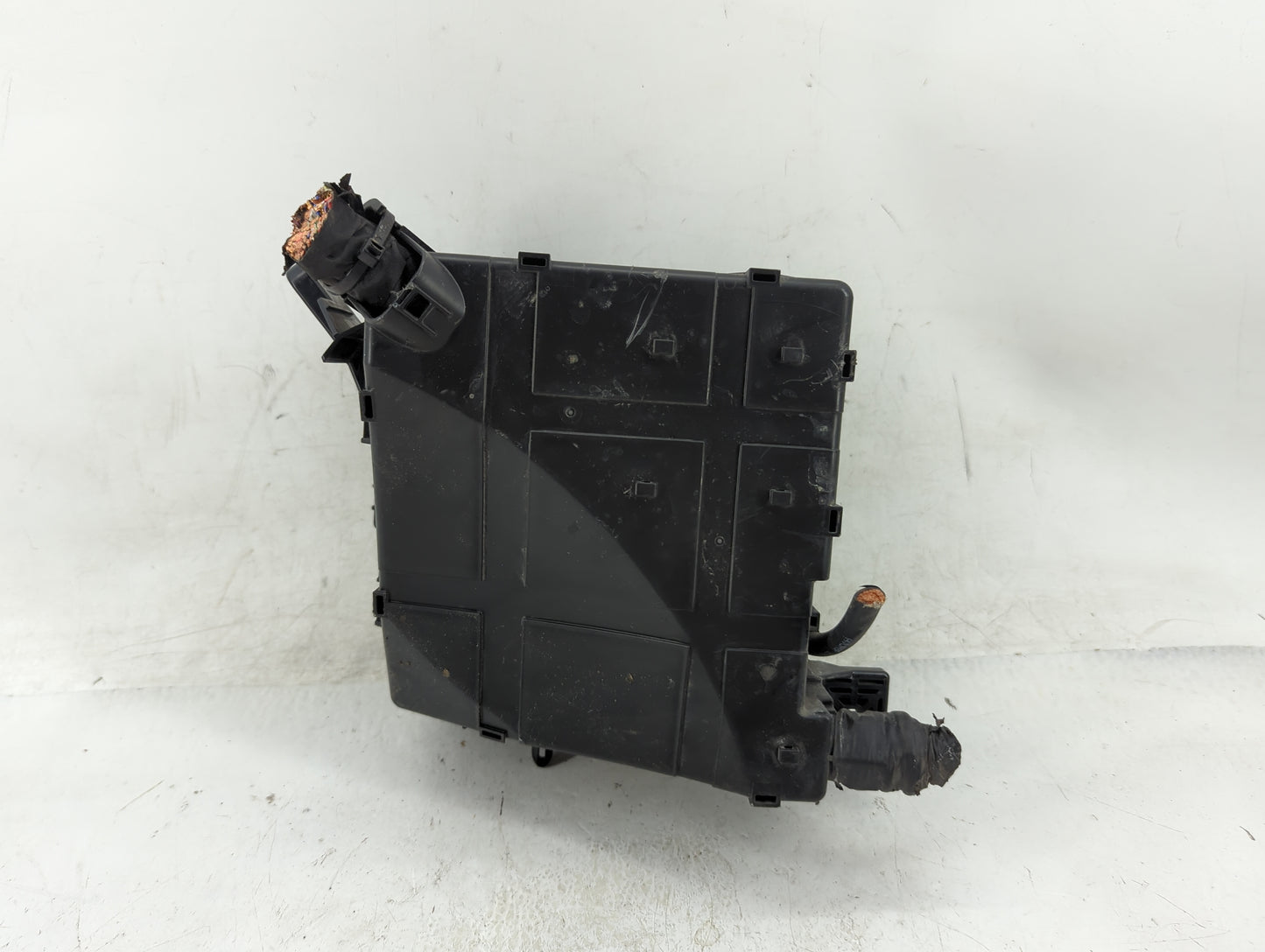 2016-2018 Hyundai Tucson Fusebox Fuse Box Panel Relay Module P/N:91941-D3020 Fits Fits 2016 2017 2018 OEM Used Auto Parts -