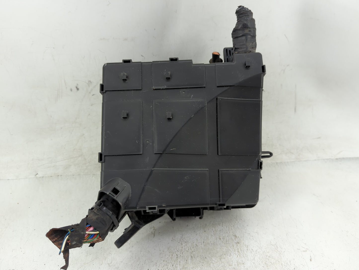 2016-2018 Hyundai Tucson Fusebox Fuse Box Panel Relay Module P/N:91941-D3021 Fits Fits 2016 2017 2018 OEM Used Auto Parts -