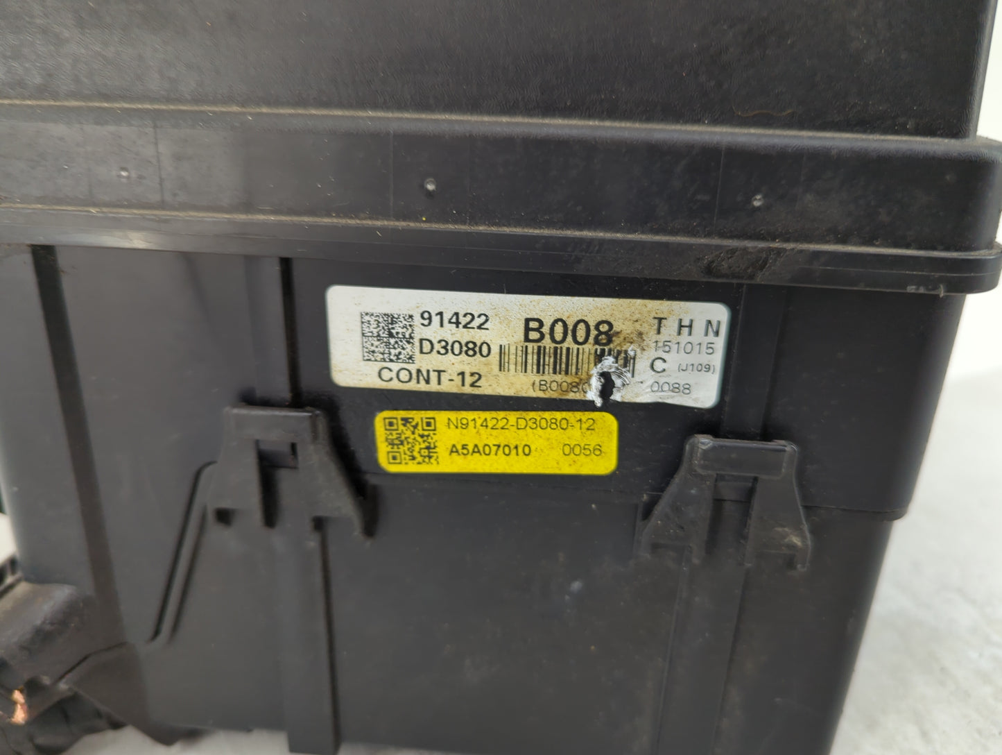2016-2018 Hyundai Tucson Fusebox Fuse Box Panel Relay Module P/N:91422D3080 Fits Fits 2016 2017 2018 OEM Used Auto Parts - O