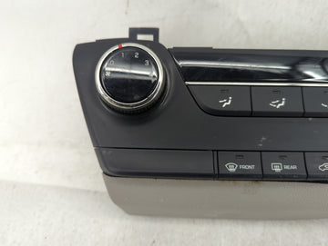 2016-2018 Hyundai Tucson Climate Control Module Temperature AC/Heater Replacement P/N:97250-D3111-TGG Fits Fits 2016 2017 2018 OEM Used Auto Parts