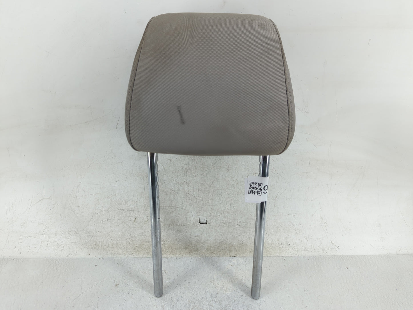 2016-2018 Hyundai Tucson Headrest Head Rest Front Driver Passenger Seat Fits Fits 2016 2017 2018 OEM Used Auto Parts - Oemus
