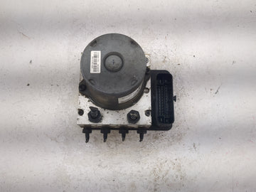 2016-2018 Hyundai Tucson ABS Pump Control Module Replacement P/N:58920-D3100 MGH-80BH6013P100, BE6013P100 Fits Fits 2016 2017 2018 OEM Used Auto Parts
