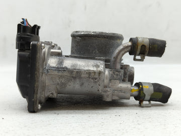 2016-2018 Hyundai Tucson Throttle Body P/N:335100-2B340 Fits Fits 2015 2016 2017 2018 2019 2020 2021 2022 OEM Used Auto Parts
