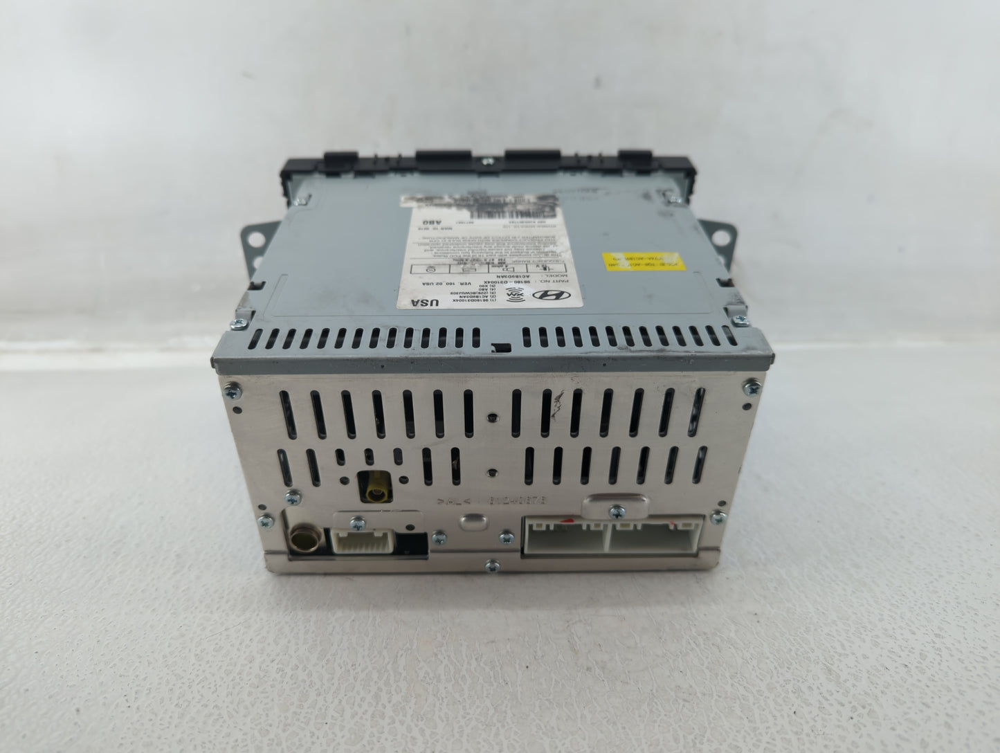 2016-2018 Hyundai Tucson Am Fm Cd Player Radio Receiver - Oemusedautoparts1.com