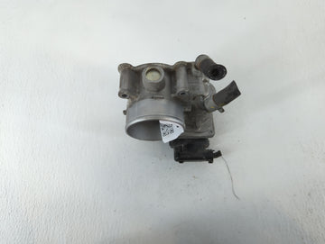 2014-2021 Hyundai Tucson Throttle Body P/N:35100-2E000 Fits Fits 2011 2012 2013 2014 2015 2016 2017 2018 2019 2020 2021 OEM Used Auto Parts
