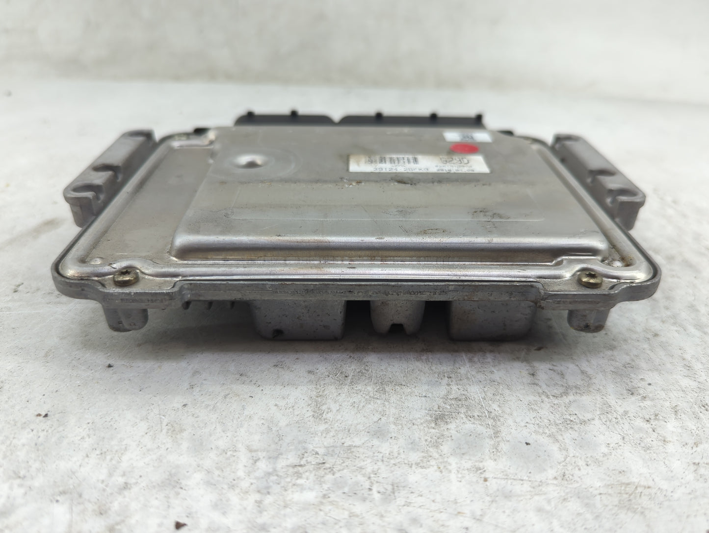 2016-2017 Hyundai Veloster PCM Engine Control Computer ECU ECM PCU OEM P/N:39125-2BFK0 0261S12072 Fits Fits 2016 2017 OEM Us