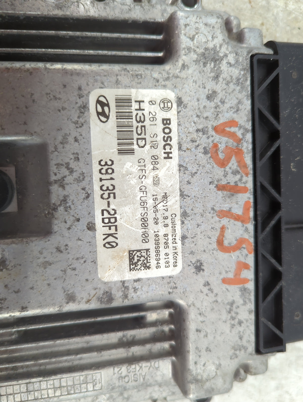 2016 Hyundai Veloster PCM Engine Control Computer ECU ECM PCU OEM P/N:0261S12084 39135-2BFK0, BSW-MED1798-001 Fits OEM Used