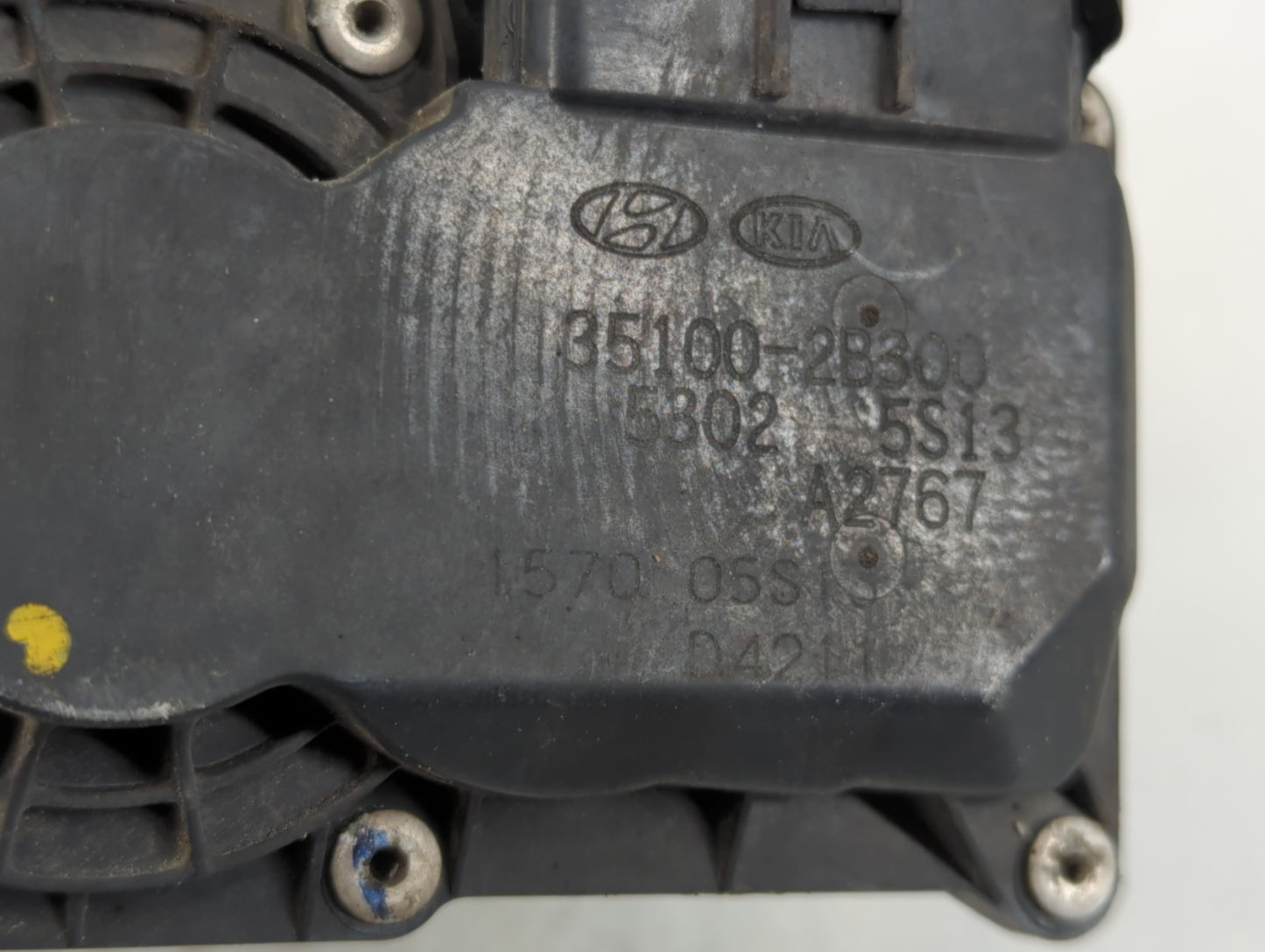 2012-2017 Hyundai Veloster Throttle Body P/N:5302 5S13 35100-2B300 Fits Fits 2012 2013 2014 2015 2016 2017 2018 2019 OEM Use