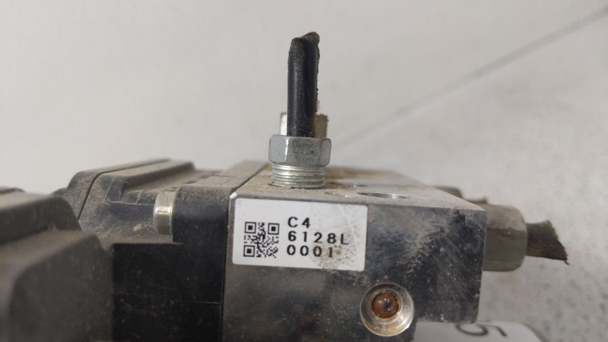 2016-2018 Infiniti Q50 Anti-Lock Brake ABS Pump Module Actuator OEM Fits Fits 2016 2017 2018 OEM Used Auto Parts - Oemusedau