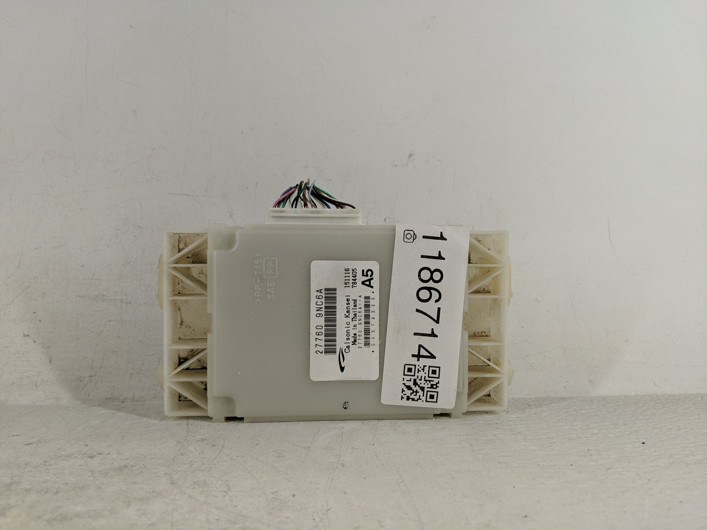 2016-2016 Infiniti Qx60 Temperature Control Module 27760 9nc6a - Oemusedautoparts1.com