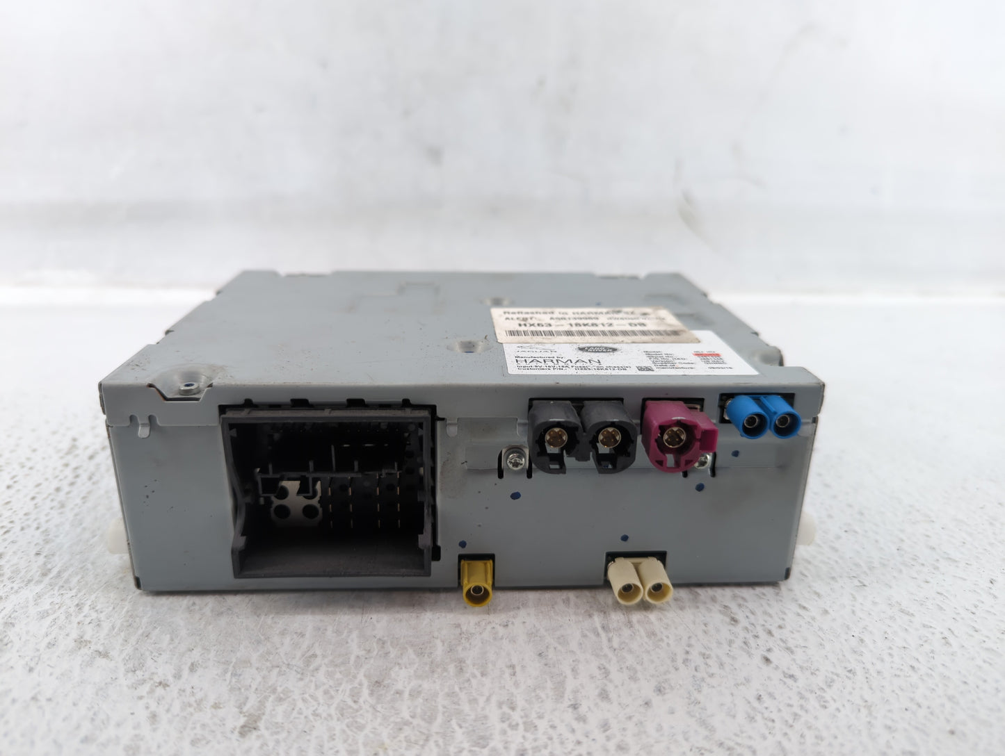 2016-2017 Jaguar Xf Radio AM FM Cd Player Receiver Replacement P/N:GX63-18K812-DG Fits Fits 2016 2017 2018 2019 OEM Used Aut