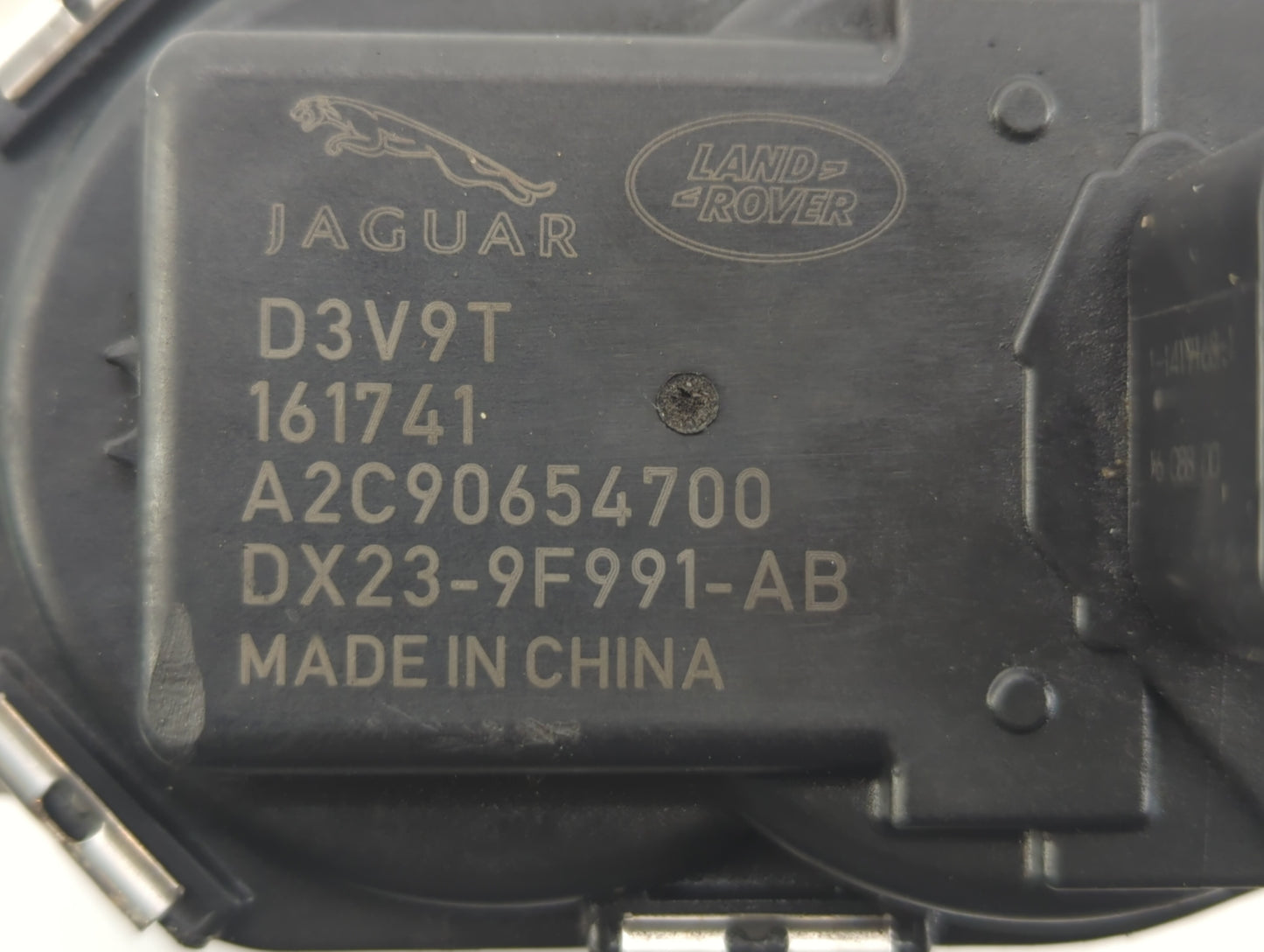 2013-2019 Jaguar Xj Throttle Body P/N:DX23-9F991-AB Fits Fits 2013 2014 2015 2016 2017 2018 2019 2020 OEM Used Auto Parts -