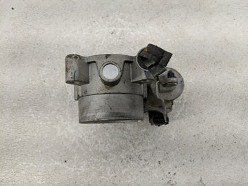 2014-2019 Jeep Cherokee Throttle Body P/N:04891970A0 Fits Fits 2014 2015 2016 2017 2018 2019 2020 2021 2022 OEM Used Auto Parts