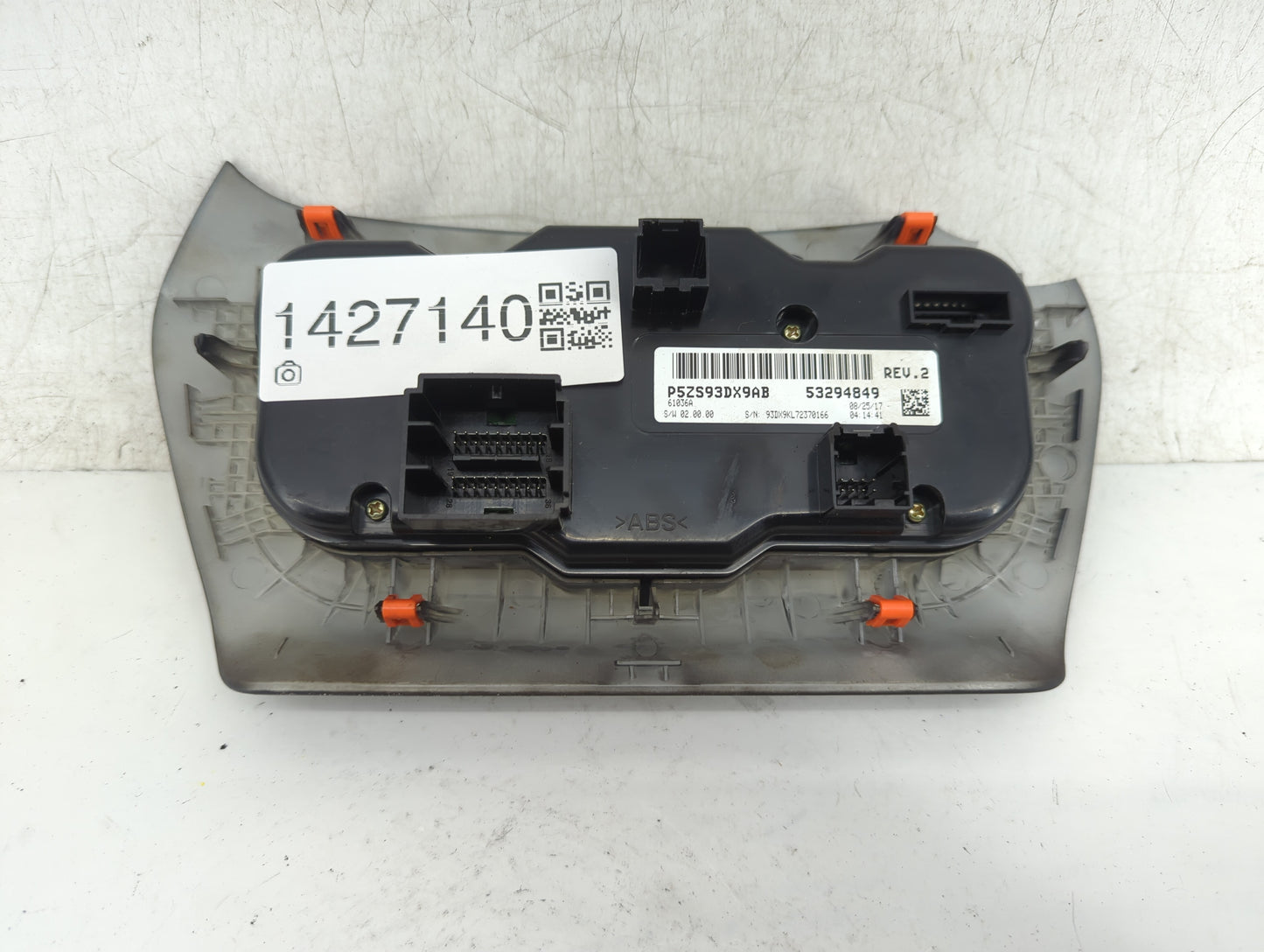 2015-2018 Jeep Cherokee Climate Control Module Temperature AC/Heater Replacement P/N:P5ZS93DX9AB 53294849 Fits OEM Used Auto