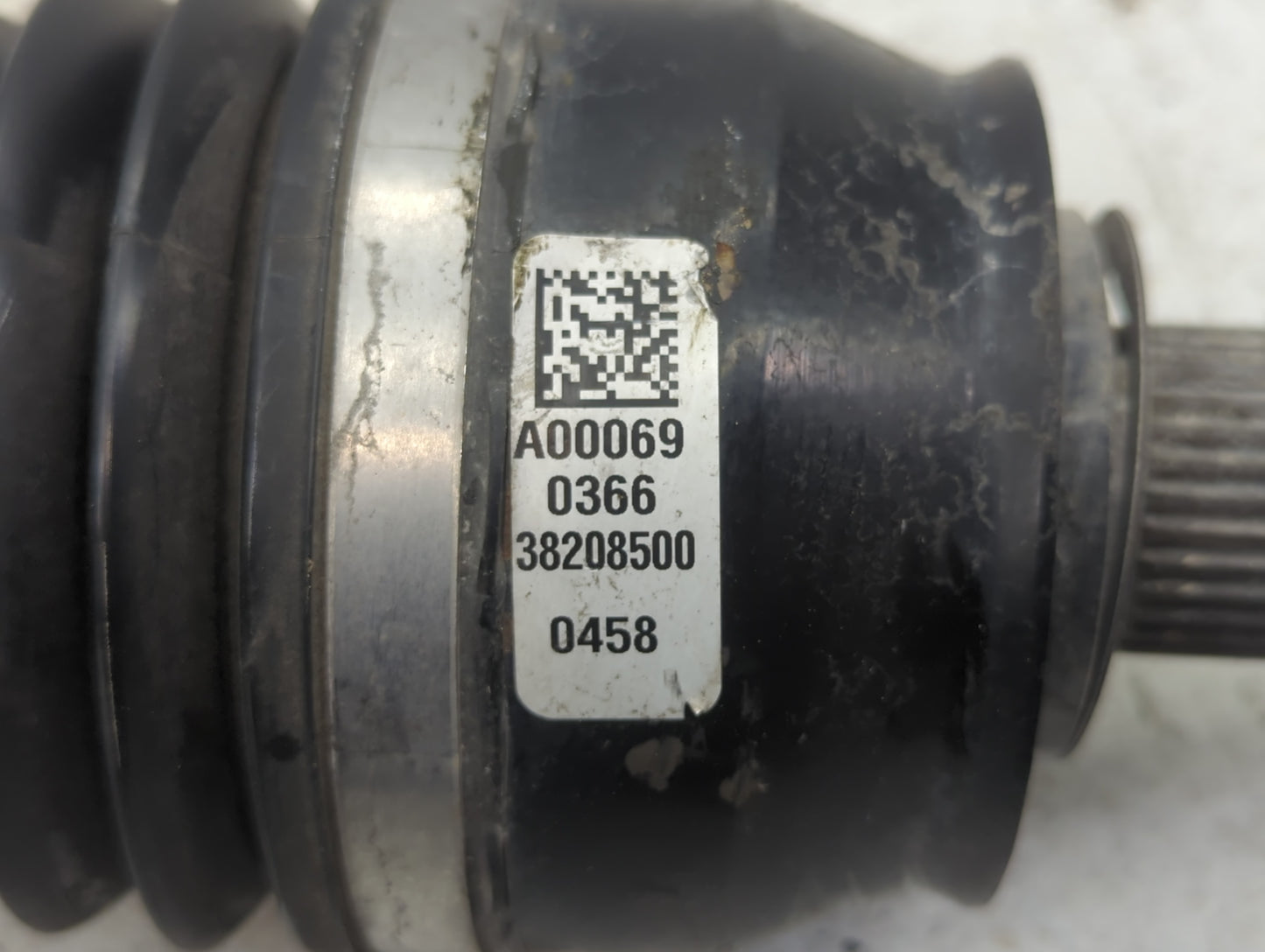 2014-2018 Jeep Cherokee Axle Shaft Front Driver Cv C/v - Oemusedautoparts1.com