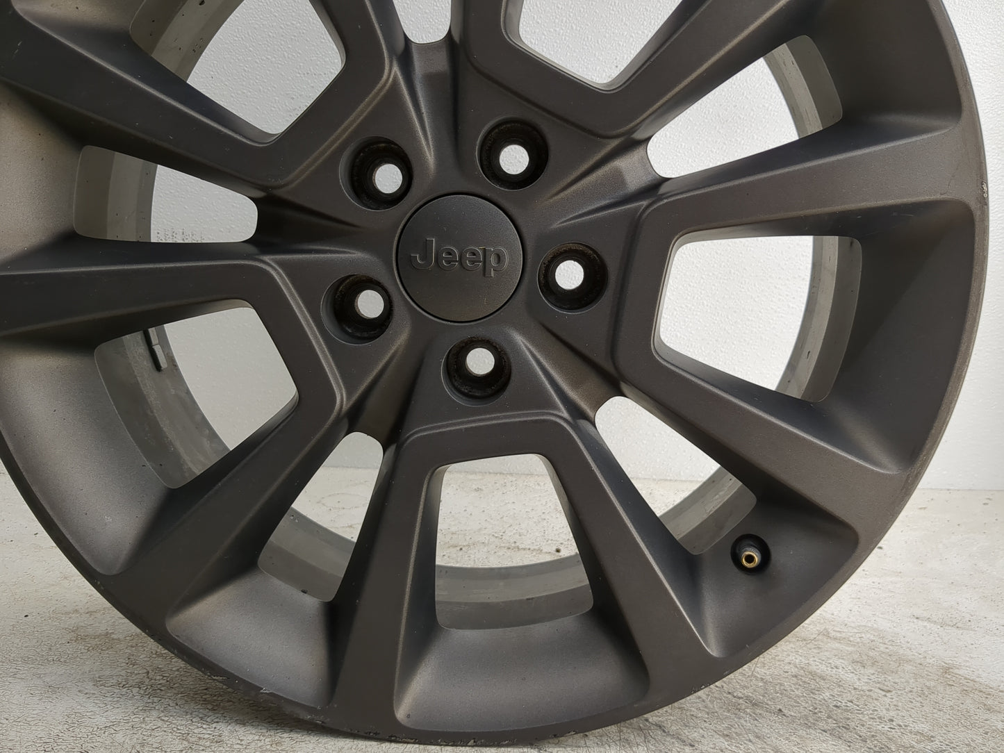 2016-2016 Jeep Compass Oem Wheel Rim - Oemusedautoparts1.com