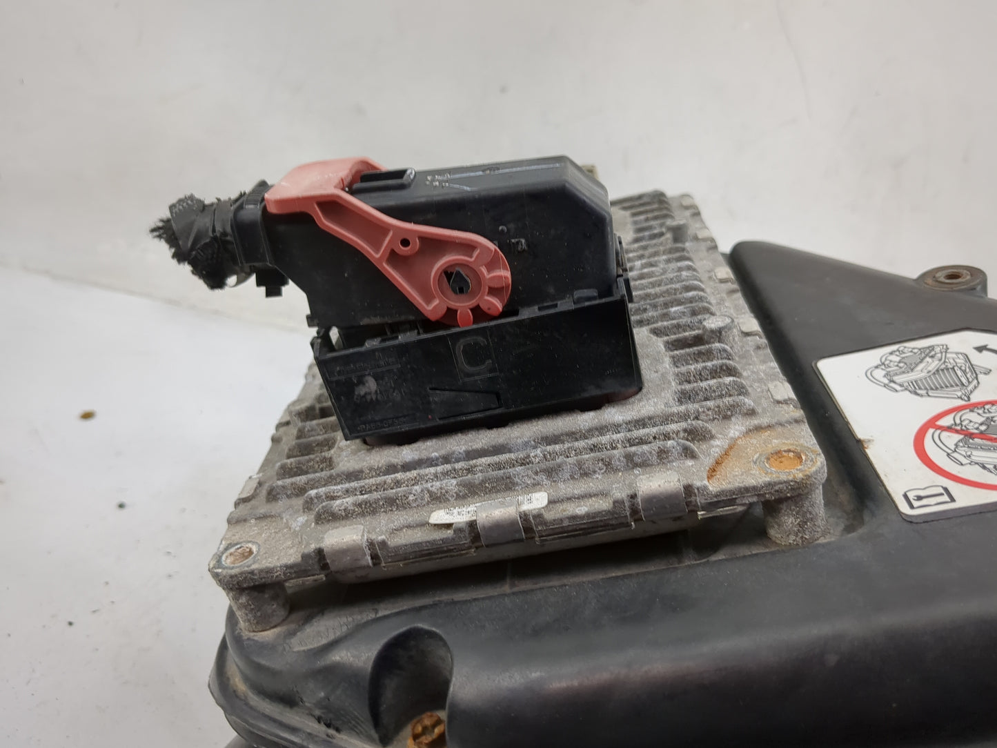 2013-2017 Jeep Compass PCM Engine Control Computer ECU ECM PCU OEM Fits Fits 2013 2014 2015 2016 2017 OEM Used Auto Parts -