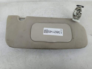 2010-2017 Jeep Compass Sun Visor Shade Replacement Passenger Right Mirror Fits Fits 2010 2011 2012 2013 2014 2015 2016 2017 OEM Used Auto Parts