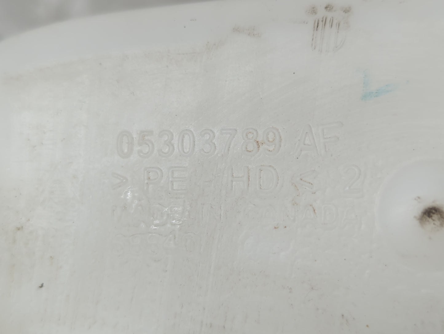 Jeep Compass Windshield Washer Fluid Reservoir Bottle Oem - Oemusedautoparts1.com