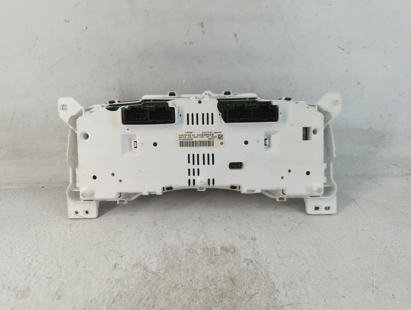 2015-2017 Jeep Compass Instrument Cluster Speedometer Gauges P/N:68233455AE Fits Fits 2015 2016 2017 OEM Used Auto Parts - O