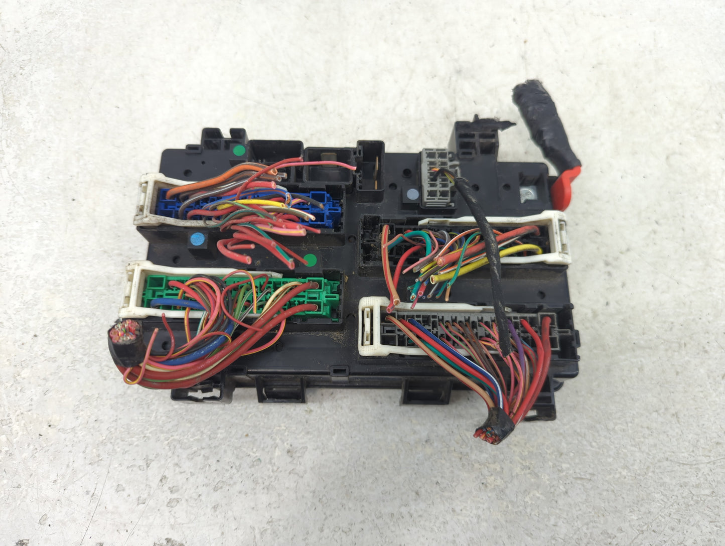 2016 Jeep Grand Cherokee Fusebox Fuse Box Panel Relay Module P/N:7140-1980-30 Fits OEM Used Auto Parts - Oemusedautoparts1.c