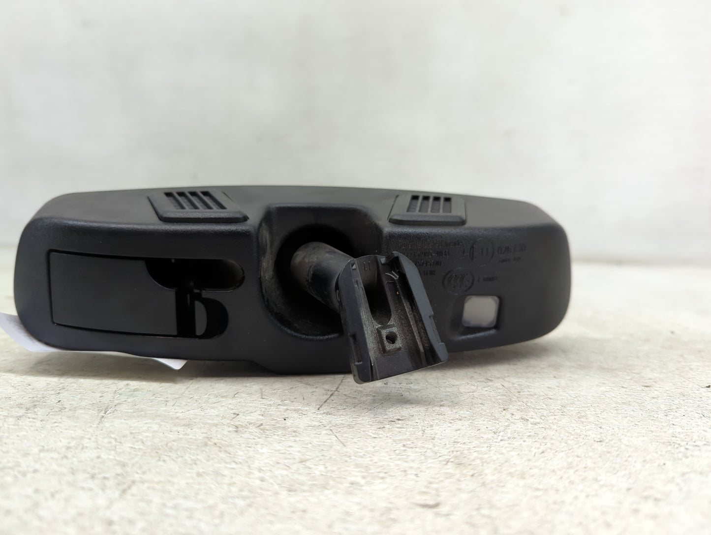 2007-2017 Jeep Patriot Interior Rear View Mirror Replacement OEM P/N:026130 GNTX-630 Fits OEM Used Auto Parts - Oemusedautop