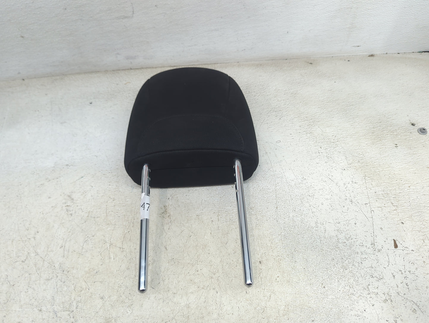 2015-2018 Jeep Renegade Headrest Head Rest Front Driver Passenger Seat Fits Fits 2015 2016 2017 2018 OEM Used Auto Parts - O