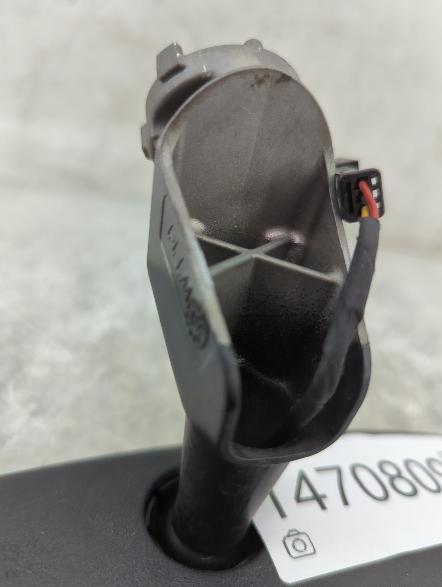 2015-2022 Jeep Renegade Interior Rear View Mirror Replacement OEM P/N:038303 GNTX-530 Fits OEM Used Auto Parts - Oemusedauto