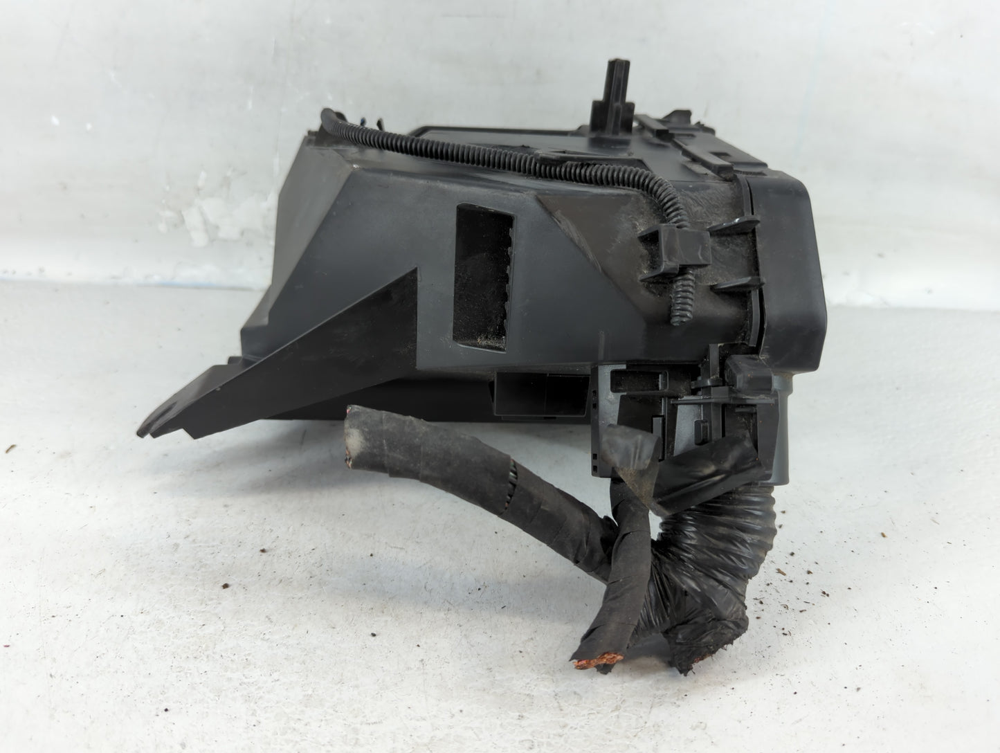 2015-2021 Jeep Renegade Fusebox Fuse Box Panel Relay Module P/N:52027004 Fits Fits 2015 2016 2017 2018 2019 2020 2021 OEM Us