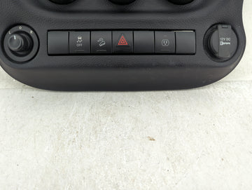 2014-2018 Jeep Wrangler Climate Control Module Temperature AC/Heater Replacement P/N:P68197437AB Fits OEM Used Auto Parts