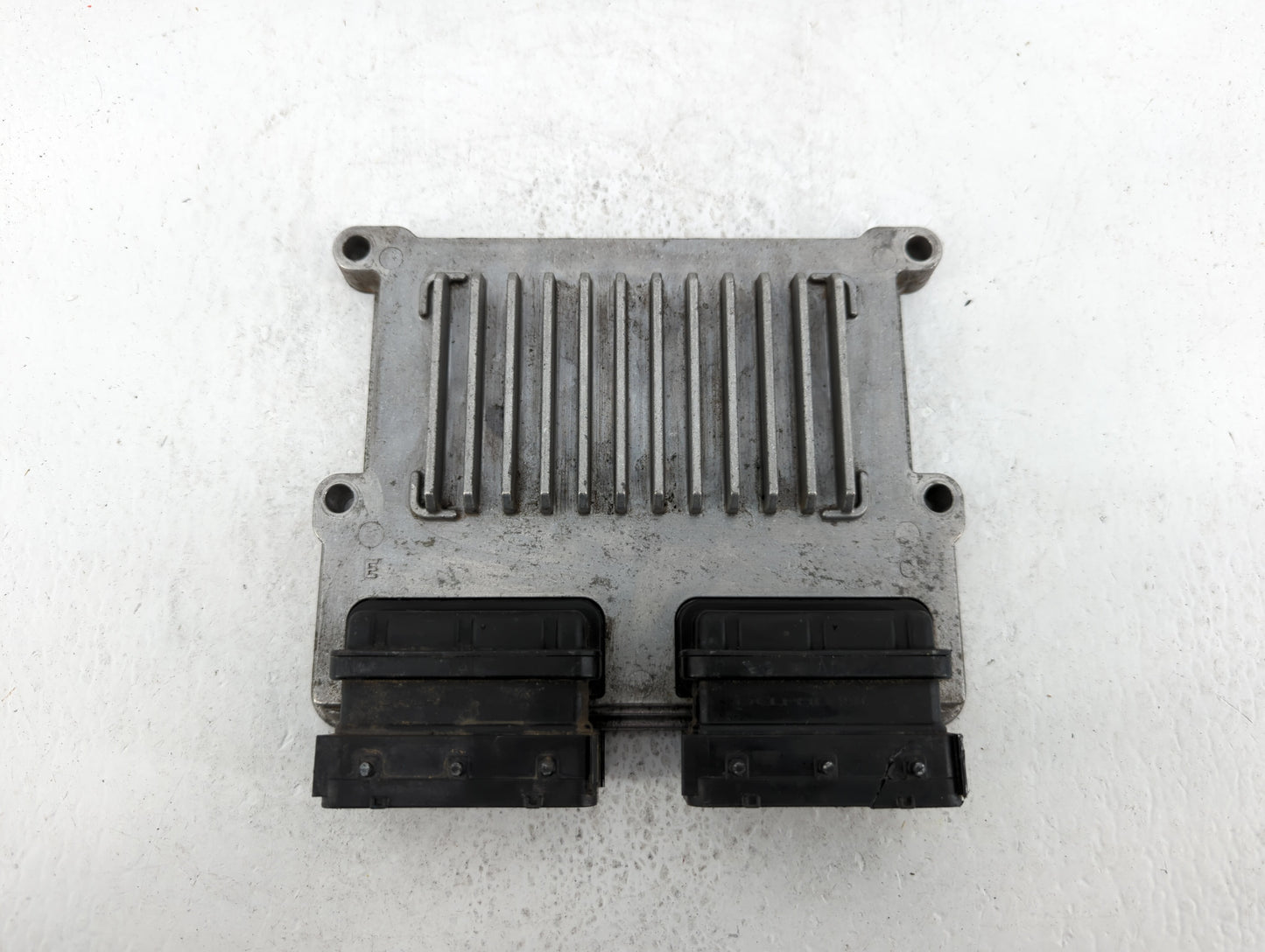 2014-2016 Kia Cadenza PCM Engine Control Computer ECU ECM PCU OEM P/N:39110-3CGN5 39110-3CGN9 Fits Fits 2014 2015 2016 OEM U