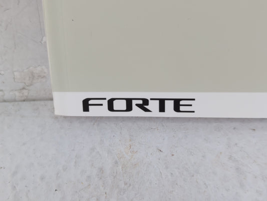 2016 Kia Forte Owners Manual Book Guide P/N:GA7O-EU57C OEM Used Auto Parts