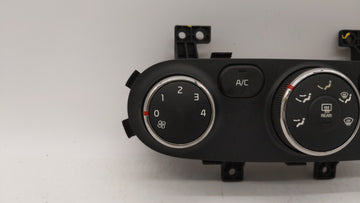 2014-2016 Kia Forte Climate Control Module Temperature AC/Heater Replacement P/N:97250-A7051WK 97250-B0AA0 Fits OEM Used Auto Parts