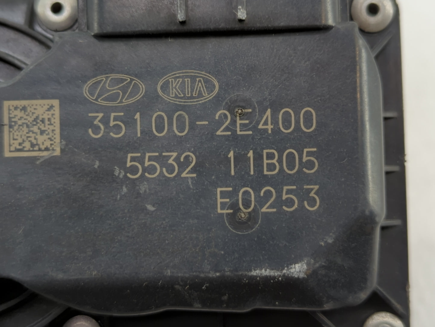 2014-2016 Kia Forte Throttle Body P/N:35100-2E400 35100-2E000 Fits Fits 2012 2013 2014 2015 2016 2018 2019 OEM Used Auto Par