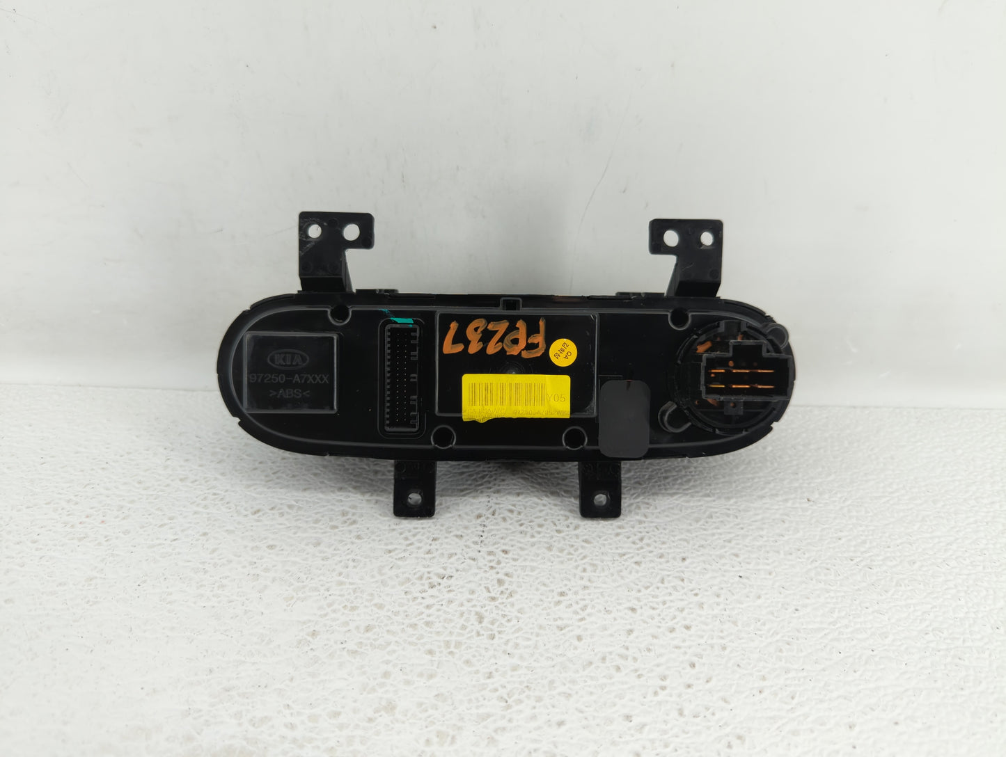 2014-2016 Kia Forte Climate Control Module Temperature AC/Heater Replacement P/N:97250-A7052 97250-A7XXX Fits Fits 2014 2015
