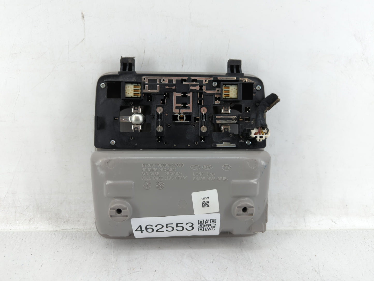 2016 Kia Forte Overhead Roof Console Grey - Oemusedautoparts1.com