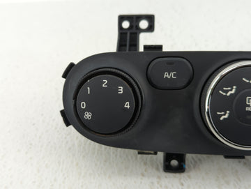 2014-2016 Kia Forte Climate Control Module Temperature AC/Heater Replacement P/N:97250-A7060WK 97250 A7061WK Fits OEM Used Auto Parts
